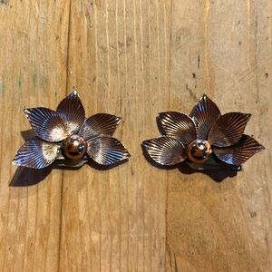 @Rona (Renoir?) vintage copper clip on earrings